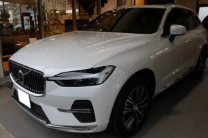 ボルボXC60　カーフィルム　施工