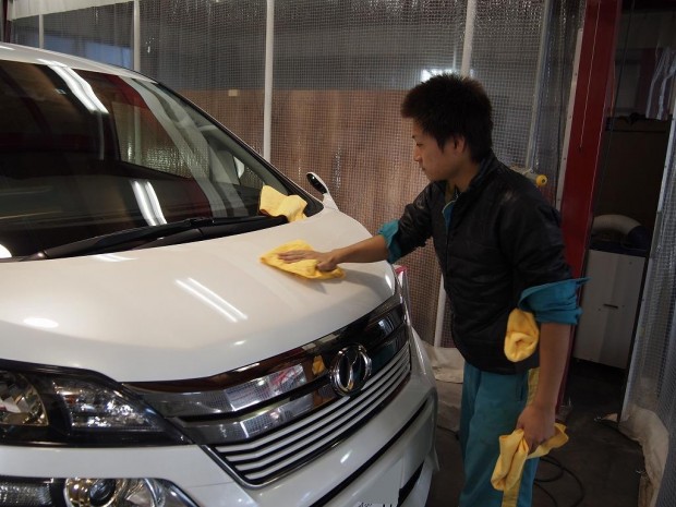 トヨタアルファードにエシュロンコーティングを施工しました ガラスコーティング カーコーティング施工実績cbiic