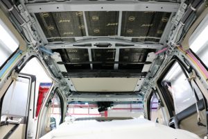 トヨタランドクルーザーにフルデッドニングを施工しました。千葉県よりご来店でフルデッドニング作業でご依頼です。