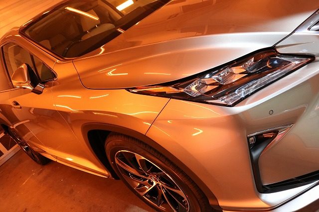 高級感と気品を兼ね備えたセラミックコーティング(ceramicpro9H)を新車レクサスRXに施工致しました。東京都よりS様ありがとうございます。