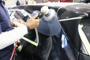 メルセデスベンツ AMG-A45にカーコーティングの施工　磨きの画像