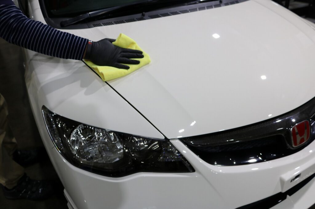 ホンダシビックタイプrを復元鏡面研磨とエシュロンガラスコーティングで新車のような輝きに 千葉県浦安市からご来店です ガラスコーティング カーコーティング施工実績cbiic