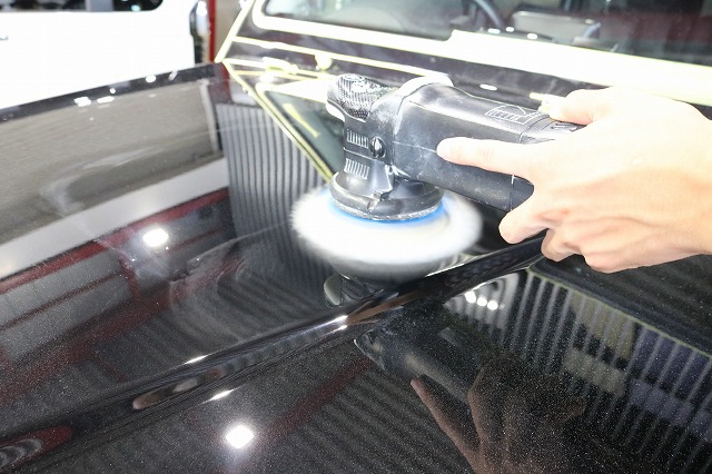メルセデスベンツＧにセラミックプロ9Ｈ施工　表面研磨の画像