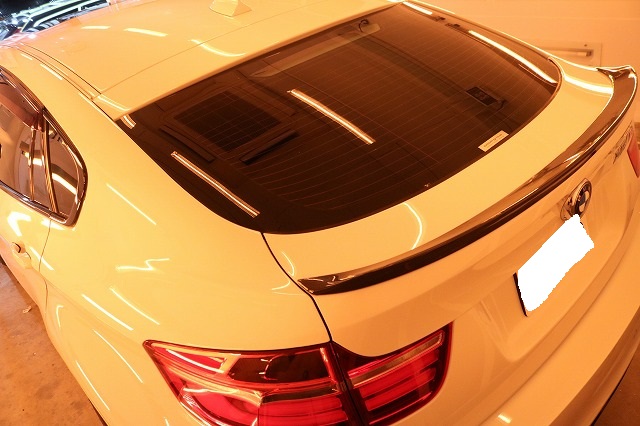 BMW X6にセラミックプロ9Hと窓ガラスコートを施工　乾燥の画像