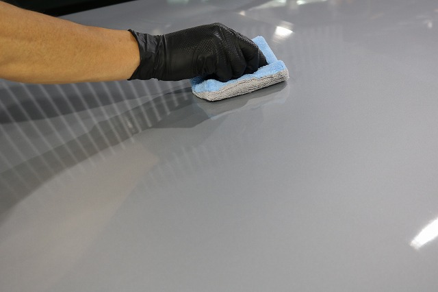 メルセデスベンツC200 ステーションワゴンにカーコーティング施工　コーティング塗布画像