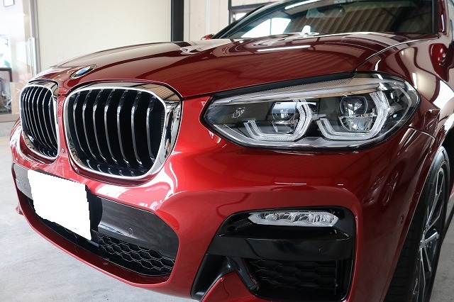 BMW X4にカーコーティング施工