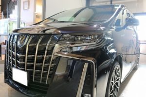 新車 トヨタのアルファードにカーコーティングを施工