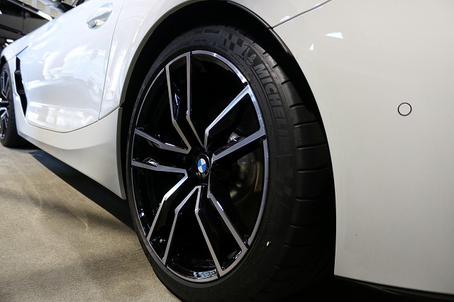 BMW Z4にバリアタフホイールコート施工後　ホイール画像