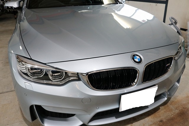BMW M4セラミックプロ９Ｈコーティング施工後　フロント画像