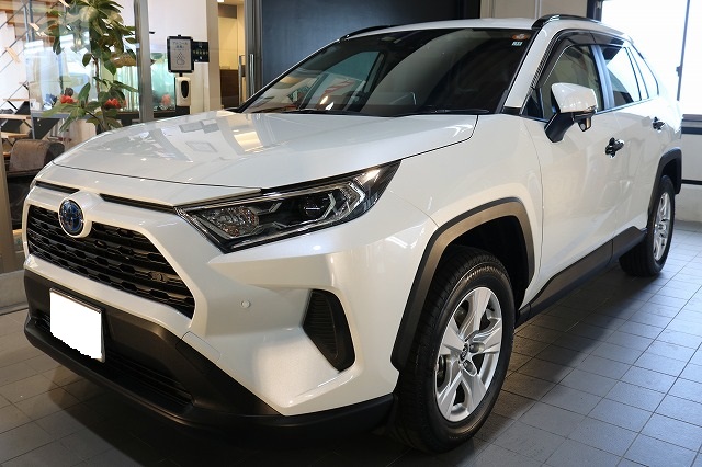 トヨタRAV4セラミックプロ9H1層コーティング施工後画像