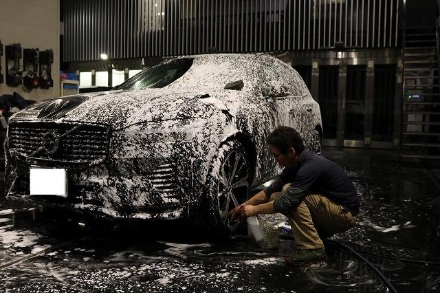 千葉県　習志野　ボルボXC60　洗車　カーコーティング　