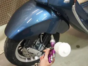 フランス車ベスパ　バイクコーティング