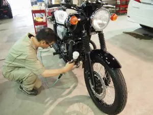 カワサキＷ800　バイクコーティング