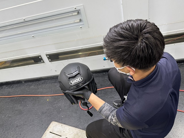 ロイヤルエンフィールド クラシック　ヘルメットコーティング