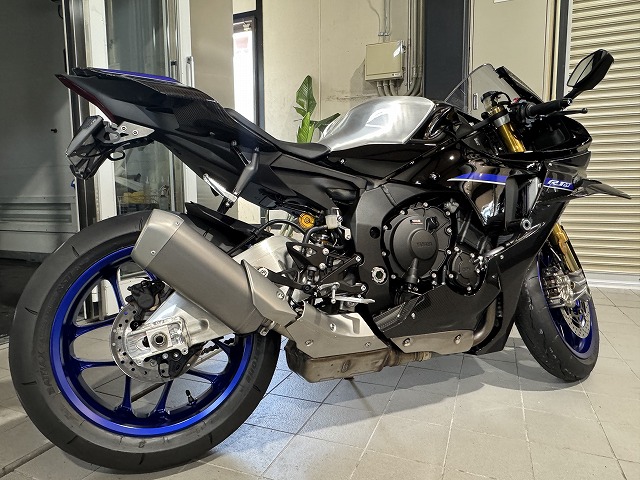 ヤマハ　YZF-R1M　バイクコーティング