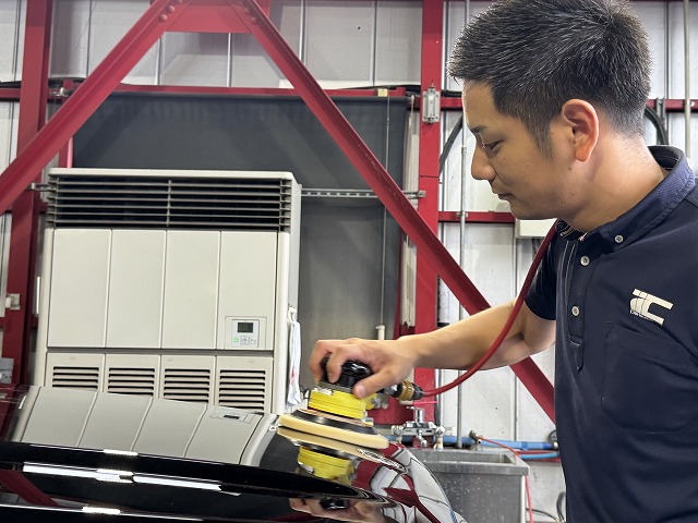 メルセデスAMG G 63　研磨作業中　千葉