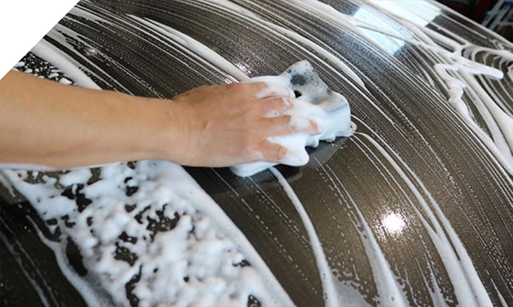 IICでカーコーティング施工後1カ月以内に無料点検洗車を実施