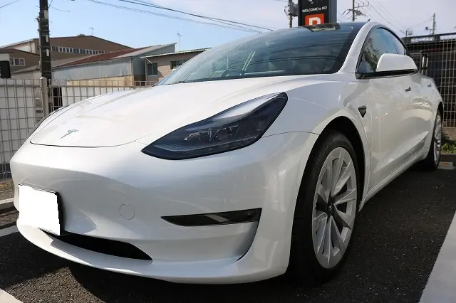 東京都　台東区　TESLAモデル３　コーティング　